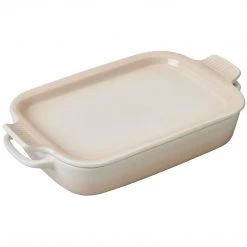 COOKWARE Le Creuset Rectangular 2.75-Quart Dish With Platter Lid - Meringue
