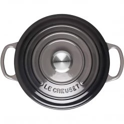 COOKWARE Le Creuset Round 7.25-Quart Dutch Oven - Oyster