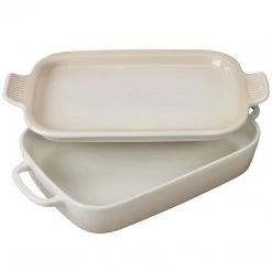COOKWARE Le Creuset Rectangular 2.75-Quart Dish With Platter Lid - Meringue