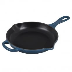 Le Creuset 9" Signature Iron Handle Skillet - Deep Teal COOKWARE