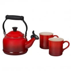 Le Creuset 1.25-Quart Demi Kettle - Cerise