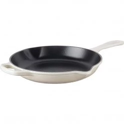 Le Creuset 10.25'' Signature Iron Handle Skillet - Meringue