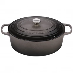 COOKWARE Le Creuset Oval 9.5-Quart Dutch Oven - Oyster