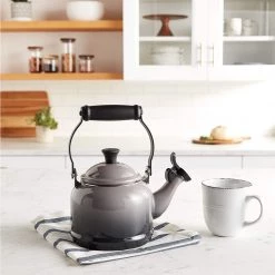 Le Creuset 1.25-Quart Demi Kettle - Oyster COFFEE & TEA