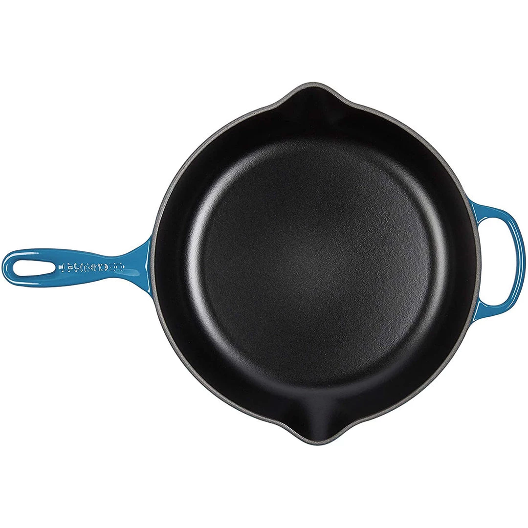 Le Creuset 11.75'' Signature Skillet - Marseille 4 Le Creuset 11.75'' Signature Skillet - Marseille