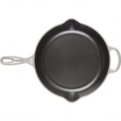 Le Creuset 11.75'' Signature Skillet - Oyster