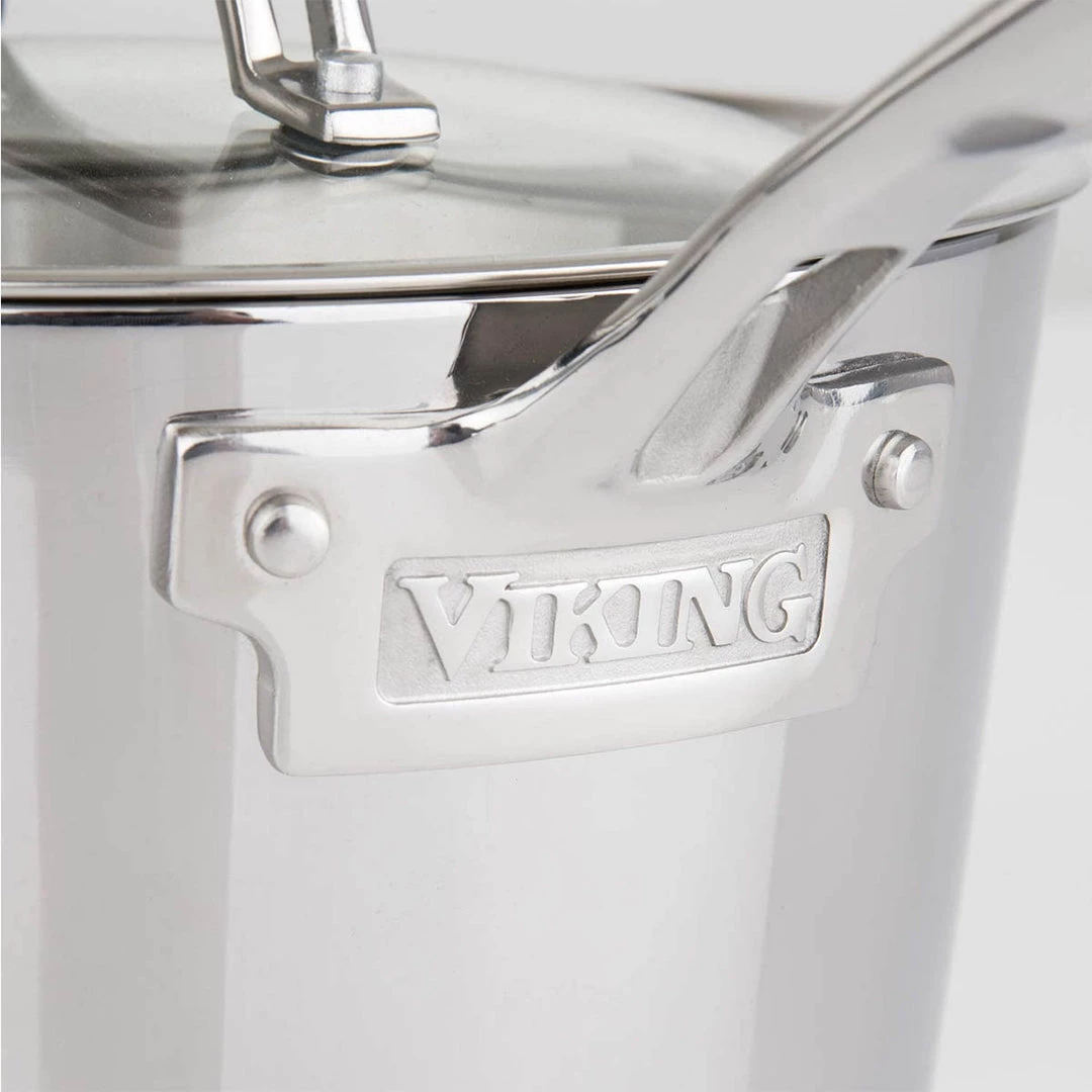 Viking Contemporary 2.4 Qt, 2.2 L., Sauce Pan, Mirror Finish 4 Viking Contemporary 2.4 Qt, 2.2 L., Sauce Pan, Mirror Finish
