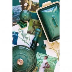 Le Creuset 2.5-Quart Heritage Square Casserole - Artichaut