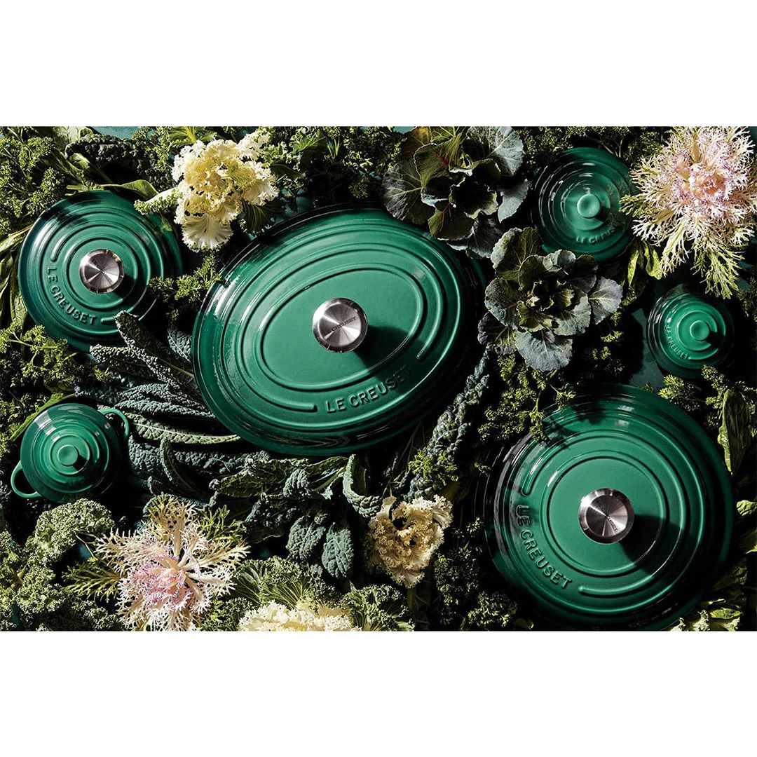 Le Creuset 10.25" Signature Iron Handle Skillet - Artichaut 5 Le Creuset 10.25" Signature Iron Handle Skillet - Artichaut