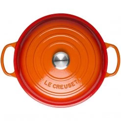 Le Creuset Signature 2.25-Quart Braiser With Stainless Steel Knob - Flame