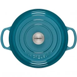 COOKWARE Le Creuset 3.5 Qt. Signature Round Dutch Oven - Caribbean