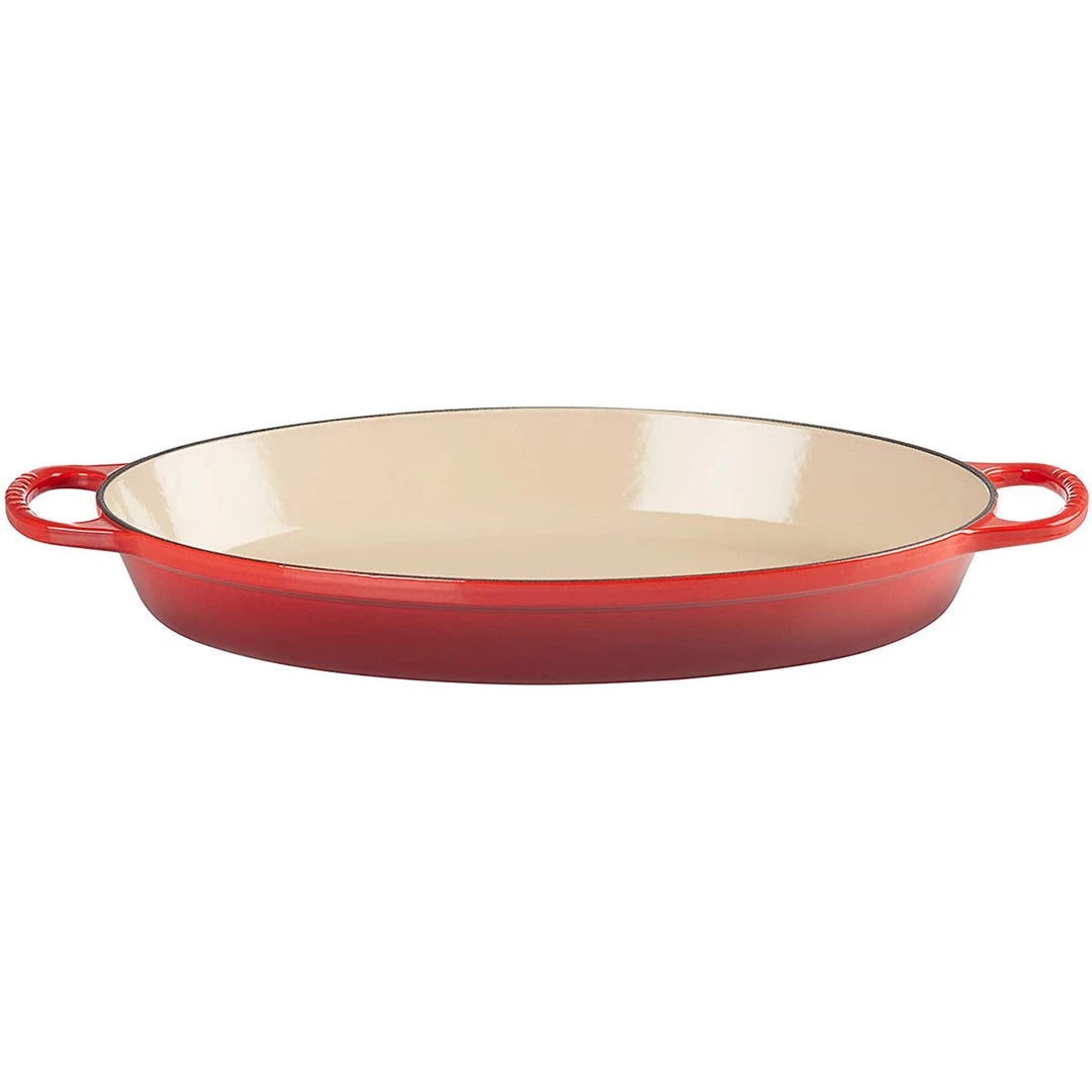 BAKEWARE Le Creuset 3 Qt. Signature Oval Baker - Cerise 5 BAKEWARE Le Creuset 3 Qt. Signature Oval Baker - Cerise