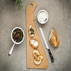 Epicurean State Shape 18'' X 7.5'' Cutting Board - Delaware