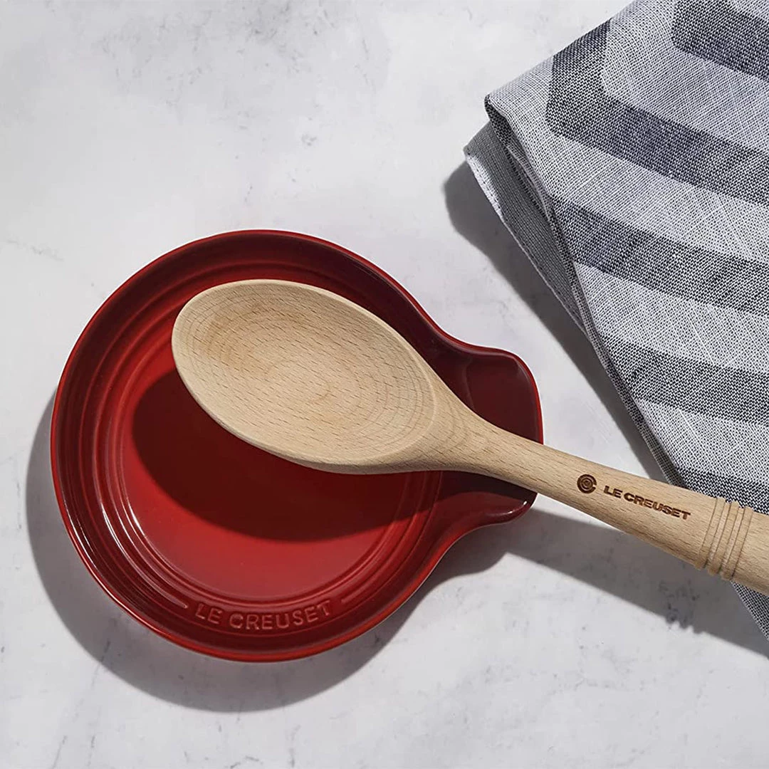 Le Creuset 6" Signature Spoon Rest - Cerise LeCreuset 5 Le Creuset 6" Signature Spoon Rest - Cerise LeCreuset