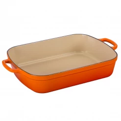 Le Creuset Signature 5.25-Quart Roaster - Flame COOKWARE