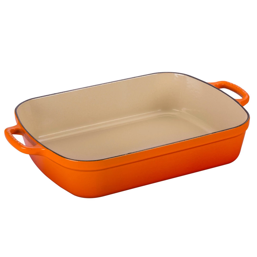 Le Creuset Signature 5.25-Quart Roaster - Flame COOKWARE 3 Le Creuset Signature 5.25-Quart Roaster - Flame COOKWARE