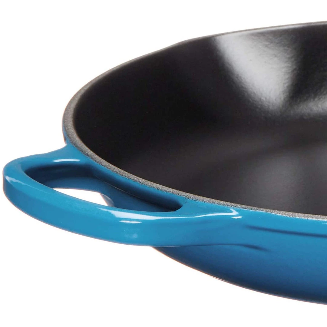 Le Creuset 11.75'' Signature Skillet - Marseille 7 Le Creuset 11.75'' Signature Skillet - Marseille
