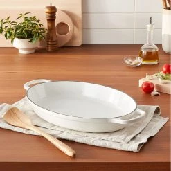 Le Creuset 3 Qt. Signature Oval Baker - White