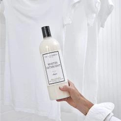 HOME The Laundress New York - Whites Detergent, Whitens & Brightens, Fights Stains & Yellowing, 64 Washes, Classic, 33.3 Fl Oz