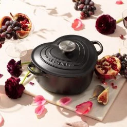 Le Creuset 2 Qt. Signature Figural Heart Cocotte - Licorice W/ SS Knob