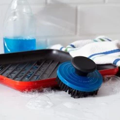 COOKS TOOLS Le Creuset 3 1/4" X 3 1/4" Nylon Brush - Marseille 9 COOKS TOOLS Le Creuset 3 1/4