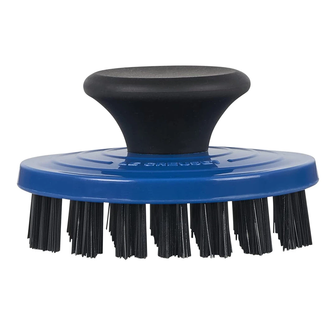 COOKS TOOLS Le Creuset 3 1/4" X 3 1/4" Nylon Brush - Marseille 5 COOKS TOOLS Le Creuset 3 1/4" X 3 1/4" Nylon Brush - Marseille