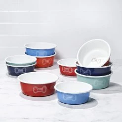 HOME Le Creuset 6 Cup Large Dog Bowl - Light Green