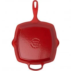 Le Creuset 10.25'' Signature Square Skillet Grill - Cerise 19 Le Creuset 10.25'' Signature Square Skillet Grill - Cerise