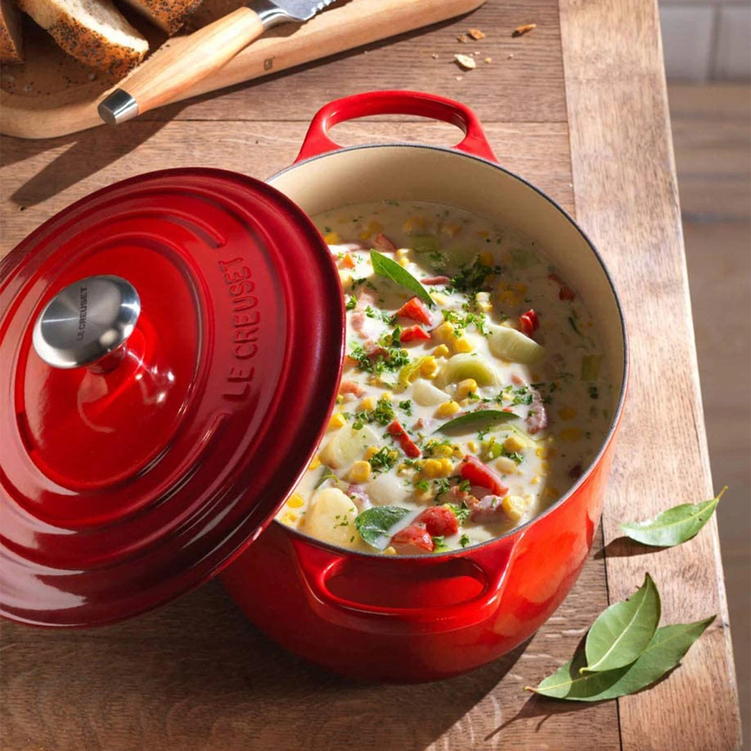 Le Creuset 8 Qt. Signature Oval Dutch Oven - Cerise 7 Le Creuset 8 Qt. Signature Oval Dutch Oven - Cerise