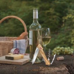 CUTLERY Victorinox Swiss Army Knife, Wine Master With Leather Pouch, Olive