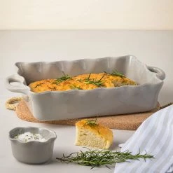 CASAFINA LG. RECT. RUFFLED BAKER - GRAY
