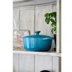 COOKWARE Le Creuset 3.5 Qt. Signature Round Dutch Oven - Caribbean