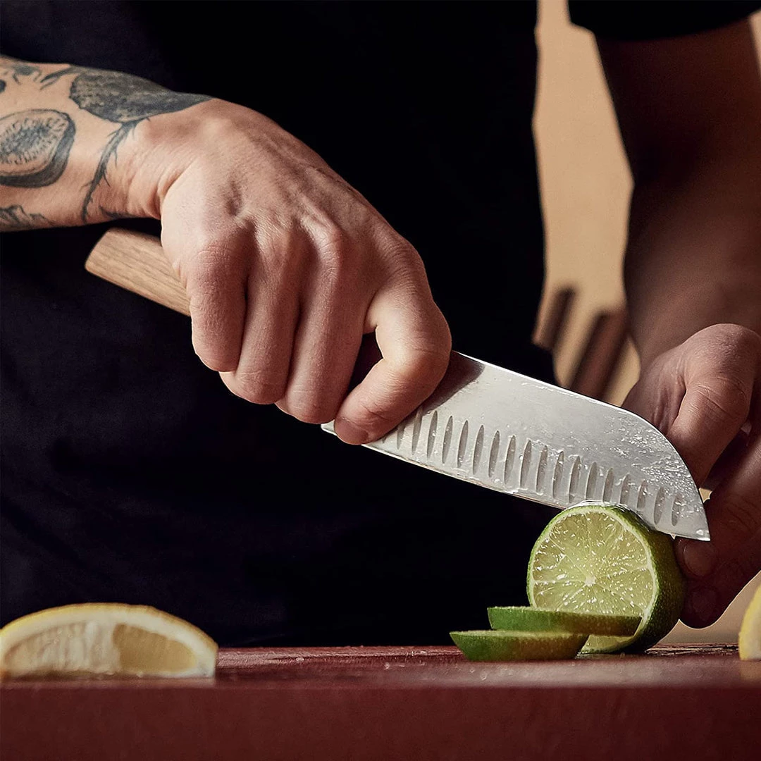 CUTLERY Victorinox Swiss Modern 7"Santoku Granton Blade, Walnut 8 CUTLERY Victorinox Swiss Modern 7"Santoku Granton Blade, Walnut