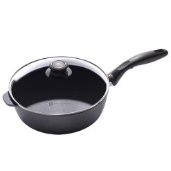 COOKWARE Swiss Diamond 3.2-Quart Nonstick Saute Pan With Lid