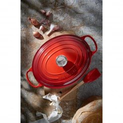 COOKWARE Le Creuset 9.5 Qt. Signature Oval Dutch Oven - Cerise 21 COOKWARE Le Creuset 9.5 Qt. Signature Oval Dutch Oven - Cerise