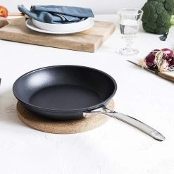CRISTEL, Exceliss+ Non-Stick Coating FREE PFOA/PFOS Crepe Pan With Anodized Aluminum, 3-Ply Construction, Brushed Finish, All Hobs + Induction, Castel'Pro Ultralu Collection, 9.5