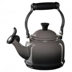 Le Creuset 1.25-Quart Demi Kettle - Oyster COFFEE & TEA