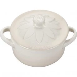 Le Creuset Mini Round Cocotte With Flower Lid - Meringue COOKWARE