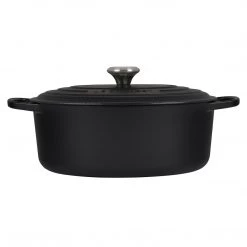 COOKWARE Le Creuset 6.75 Qt. Signature Oval Dutch Oven - Licorice