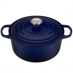 COOKWARE Le Creuset Round 5.5-Quart Dutch Oven - Indigo