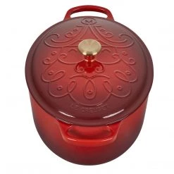 Le Creuset Noel Collection: Signature Oval Dutch Oven - Applique W/ Gold Knob