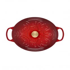 Le Creuset Noel Collection: Signature Oval Dutch Oven - Applique W/ Gold Knob